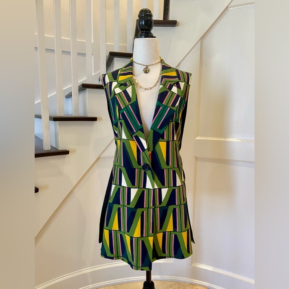 Zara Jackets & Blazers - ZARA Flowy Graphic Print Vest